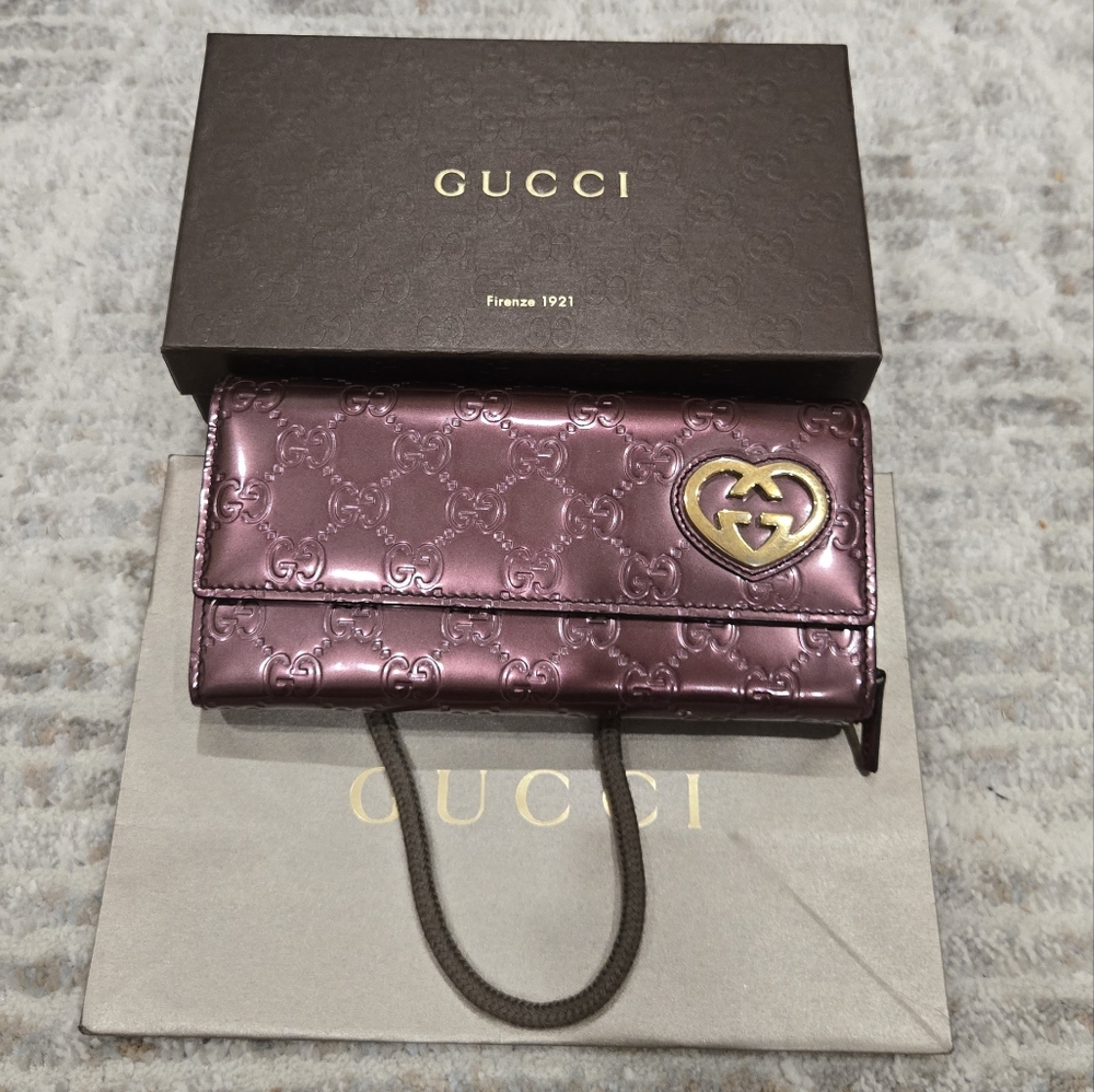 Shine Guccissima Lovely HEART Embossed Leather Continental Wallet